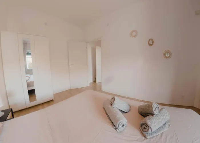 Διαμέρισμα Sunny