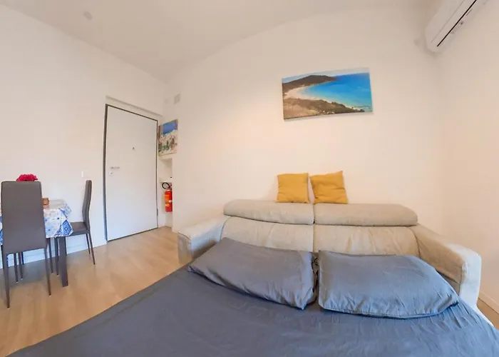 Sunny * Κάλιαρι